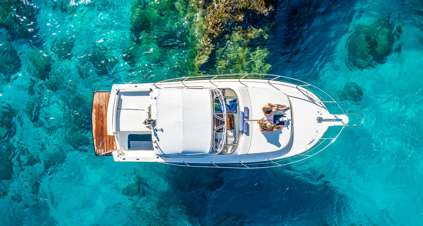 Relax and Have Fun along the Coast of Capri!