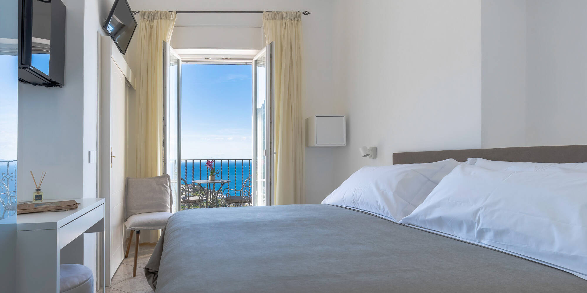 Charming Hotel<br>in the Center of Capri