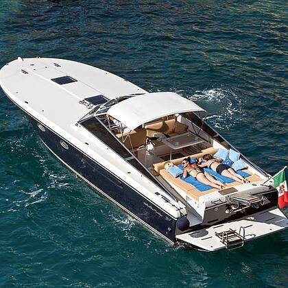 Services Offered by Pegaso Capri Boats