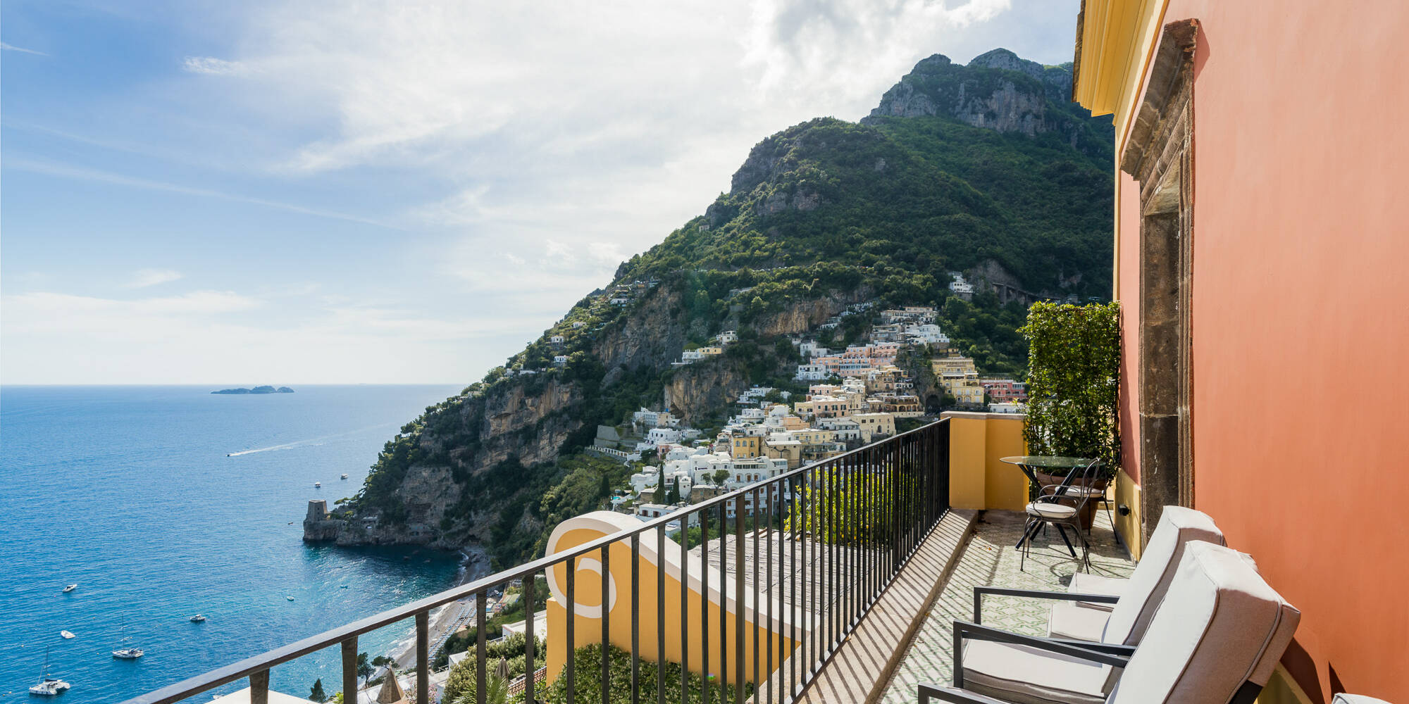 Deluxe Double with Balcony and Sea View