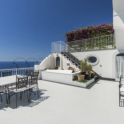 Villa con Vista Mare
