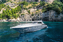 Procida: luxury tour in barca privata