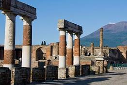 Visita guidata a Pompei con partenza da Napoli