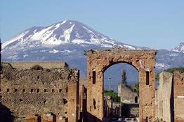 Pompeii Visit with Transfer from Naples