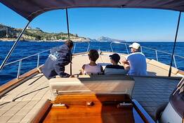 Capri Blu Tour Premium: gita in barca (max 8 persone) 