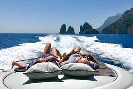 Luxury Private Boat Tour of Capri Island