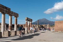 Day tour Pompei, Sorrento e Positano da Roma
