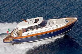Luxury Boat Tour on Board an Aprea Mare 60
