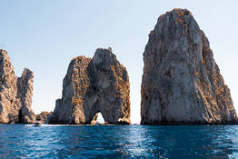 Capri: Private Boat Tour (Half Day)