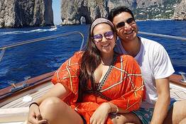 Tour privato in barca dell'isola di Capri (8 ore)