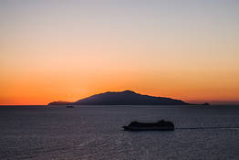 Capri For Lovers: Private Sunset Minicruise