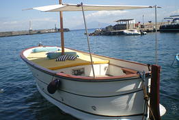 Noleggia una barca privata a Capri, senza patente