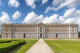 Royal Palace of Caserta Driving Tour from Sorrento