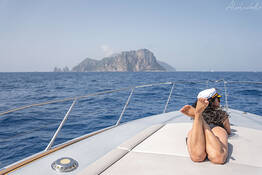 Il tramonto sui Faraglioni di Capri: tour in barca