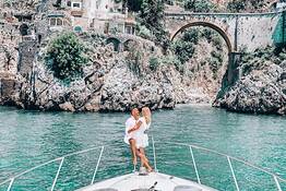 Private Boat Tour Along the Magical Amalfi Coast