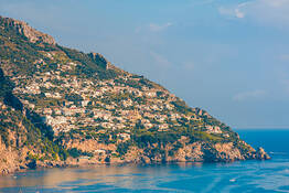 Il magico litorale di Amalfi: tour in barca di 4 ore
