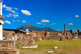 Privato Pompeii and HerculaneumTour with Wine Tasting