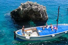 "Divine Capri": tour privato in barca di 2 ore