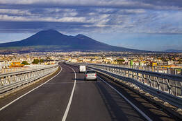 VIP Transfer: Naples to Capri (or Vice Versa)