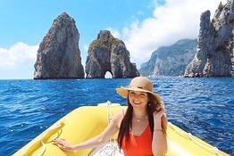 Giro in barca ai Faraglioni di Capri