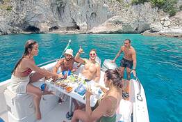 Tour privato in barca di Amalfi e Positano