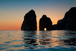 Capri: tour in barca al tramonto con champagne!