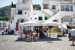 Transfer privato Capri - Salerno con auto a Capri
