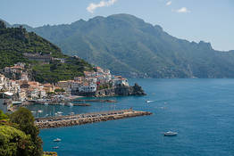 Delux Sedan Amalfi Coast + Sorrento Tour