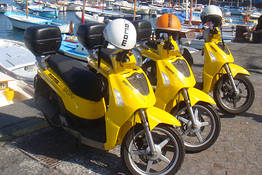 Prenota il tuo scooter a Capri - Intera Giornata 