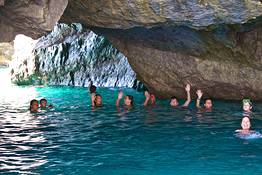 Dolce Vita Capri Tour by Speedboat